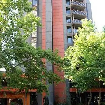 Aparthotel La Fayette